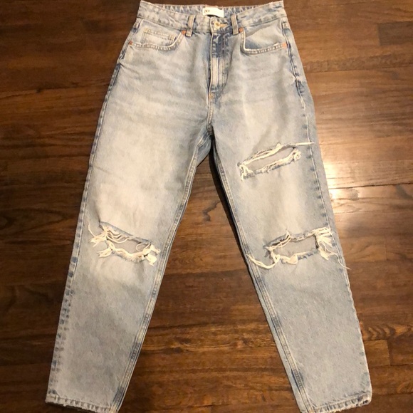 Zara Denim - Zara Mom Jeans sz 6/38 Medium Blue Distressed